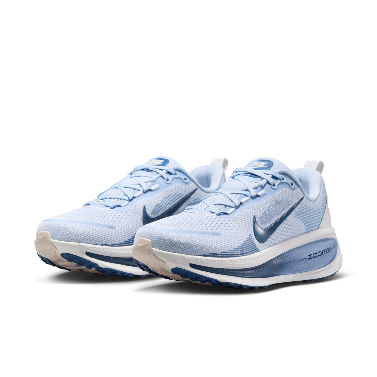 Nike Vomero 18 Tenis de correr en pavimento para mujer