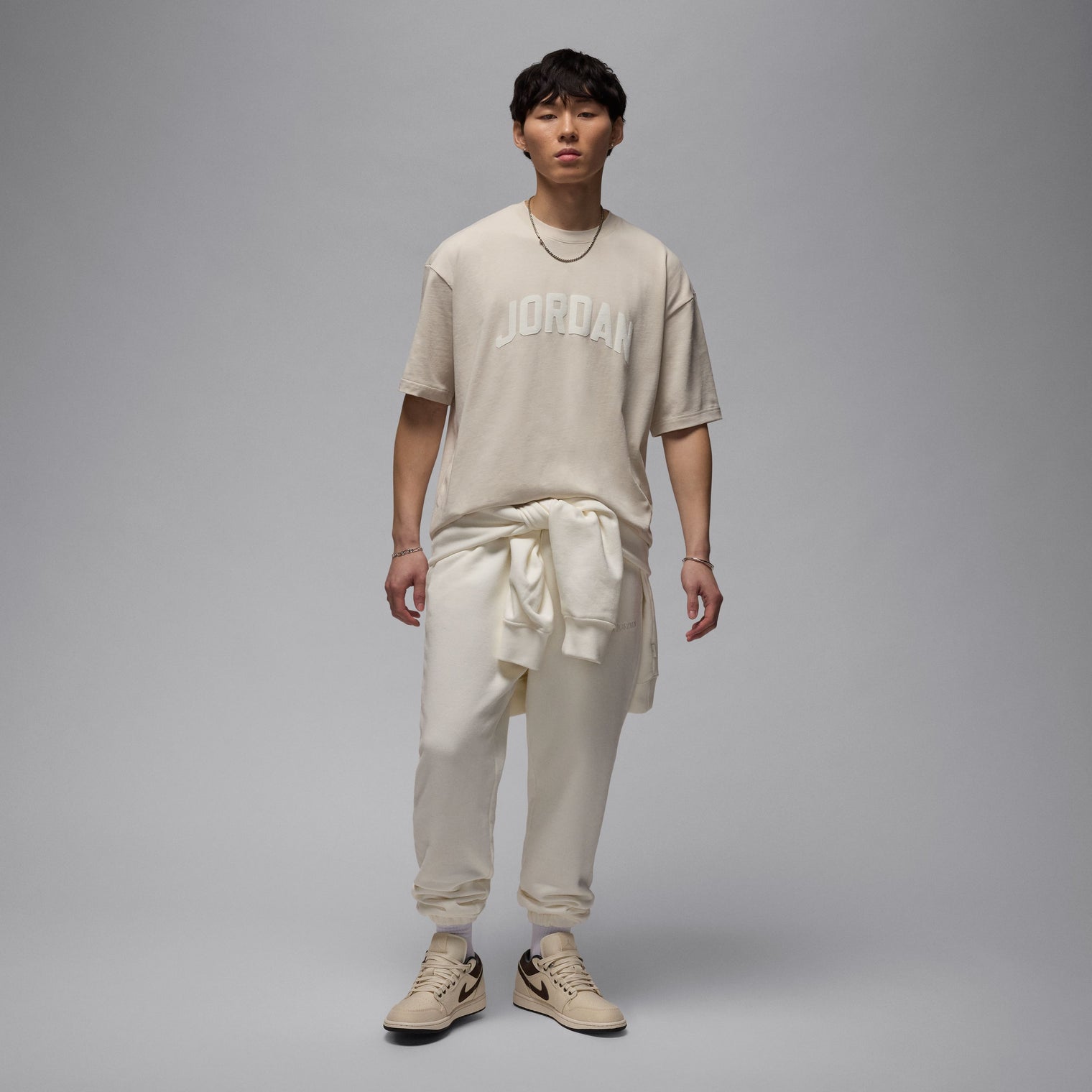 JORDAN FLIGHT ESSENTIALS