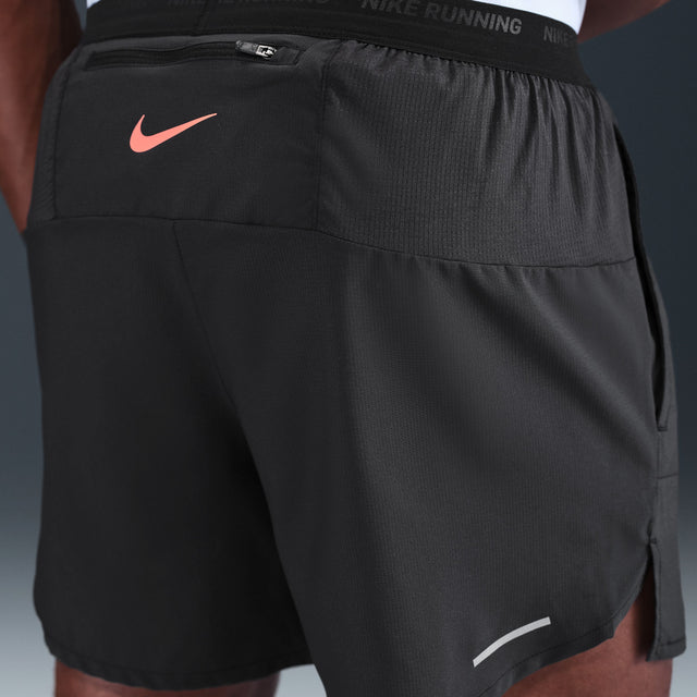 Nike Stride Pantalones cortos de running Dri-FIT para hombre de 12,5 cm (aprox.) con forro interior