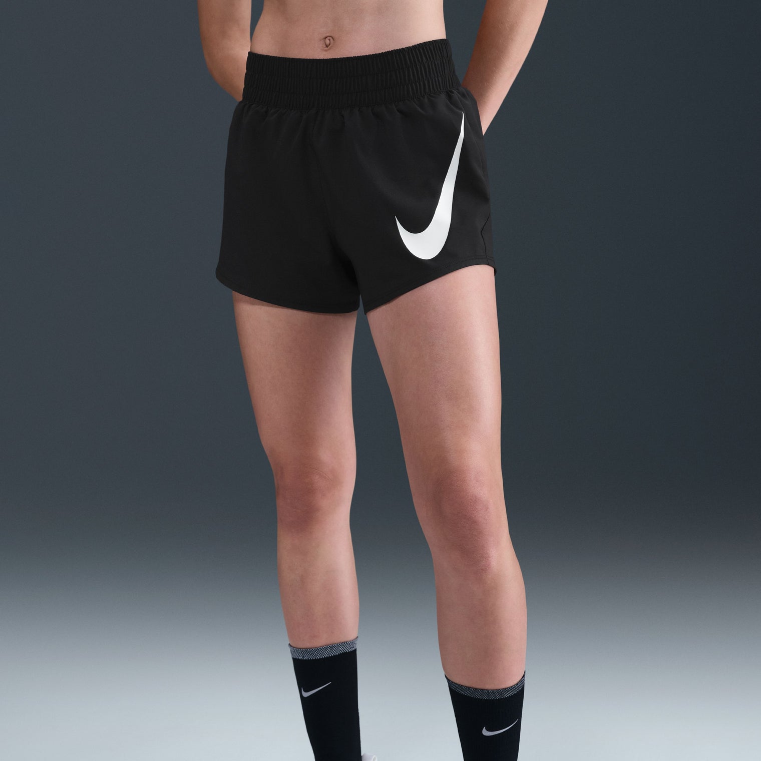 Nike One Swoosh RUNNING WOMEN UPPER THIGH LENGTH