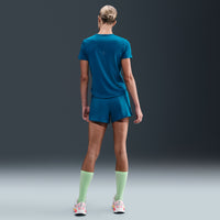 Nike One Swoosh Shorts de correr Dri-FIT de tiro medio holgados de 8 cm con forro de ropa interior para mujer