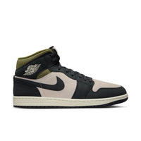 AIR JORDAN 1 MID SE