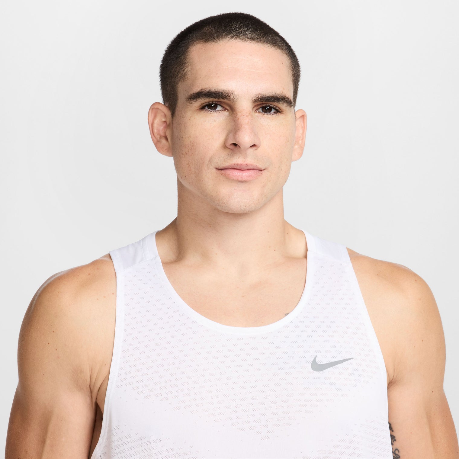 Nike Stride Camiseta de tirantes para correr hombre