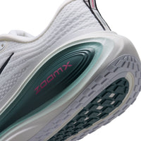 NIKE VOMERO PLUS