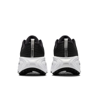 Nike Vomero Plus Tenis de correr en pavimento para mujer