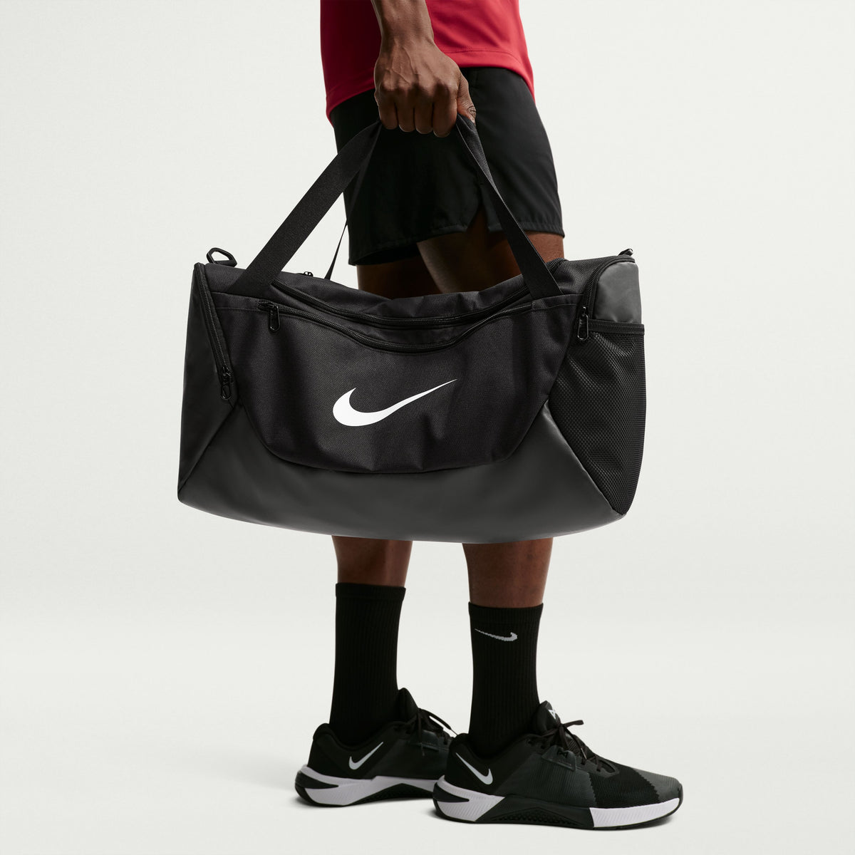 Nike Brasilia Bolsa de deporte para entrenamiento (pequeña, 40 L)