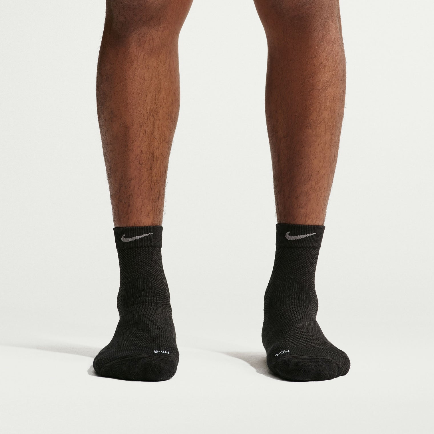 NIKE RUN LIGHTWEIGHT