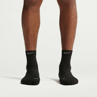 NIKE RUN LIGHTWEIGHT