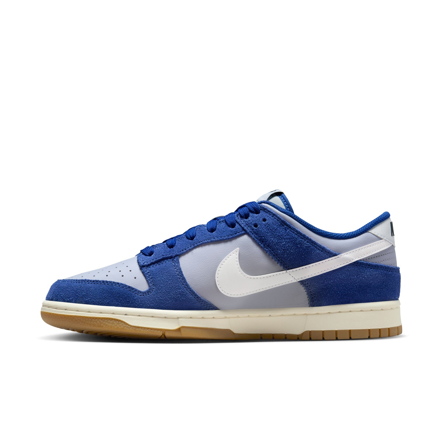 NIKE DUNK LOW RETRO SE ESS