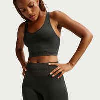 WOMEN NIKEPRO SEAMLESS 5IN SHORT