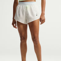 Nike AeroSwift Shorts de correr Dri-FIT de tiro medio de 8 cm con forro de ropa interior para mujer