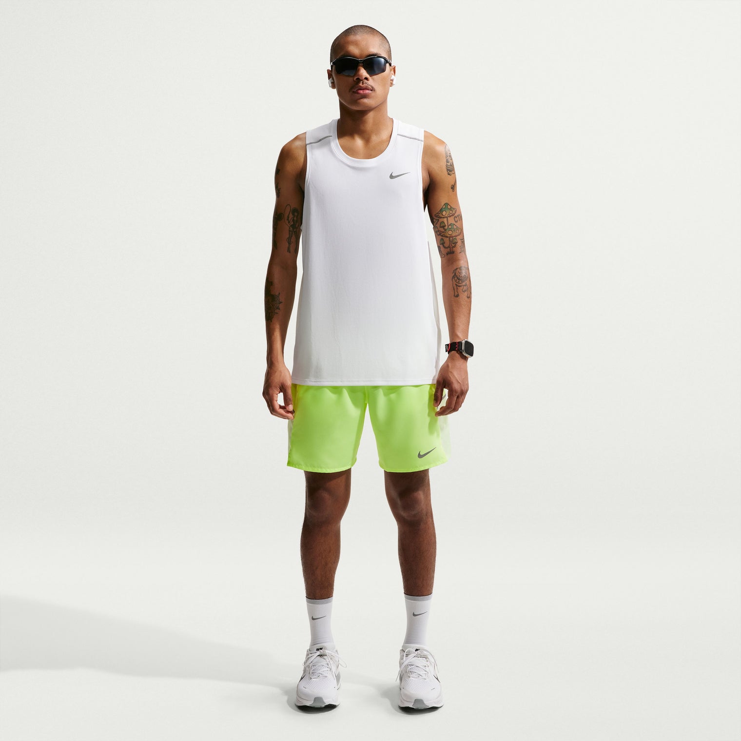 MEN NIKE DRI-FIT MILER TANK TOP