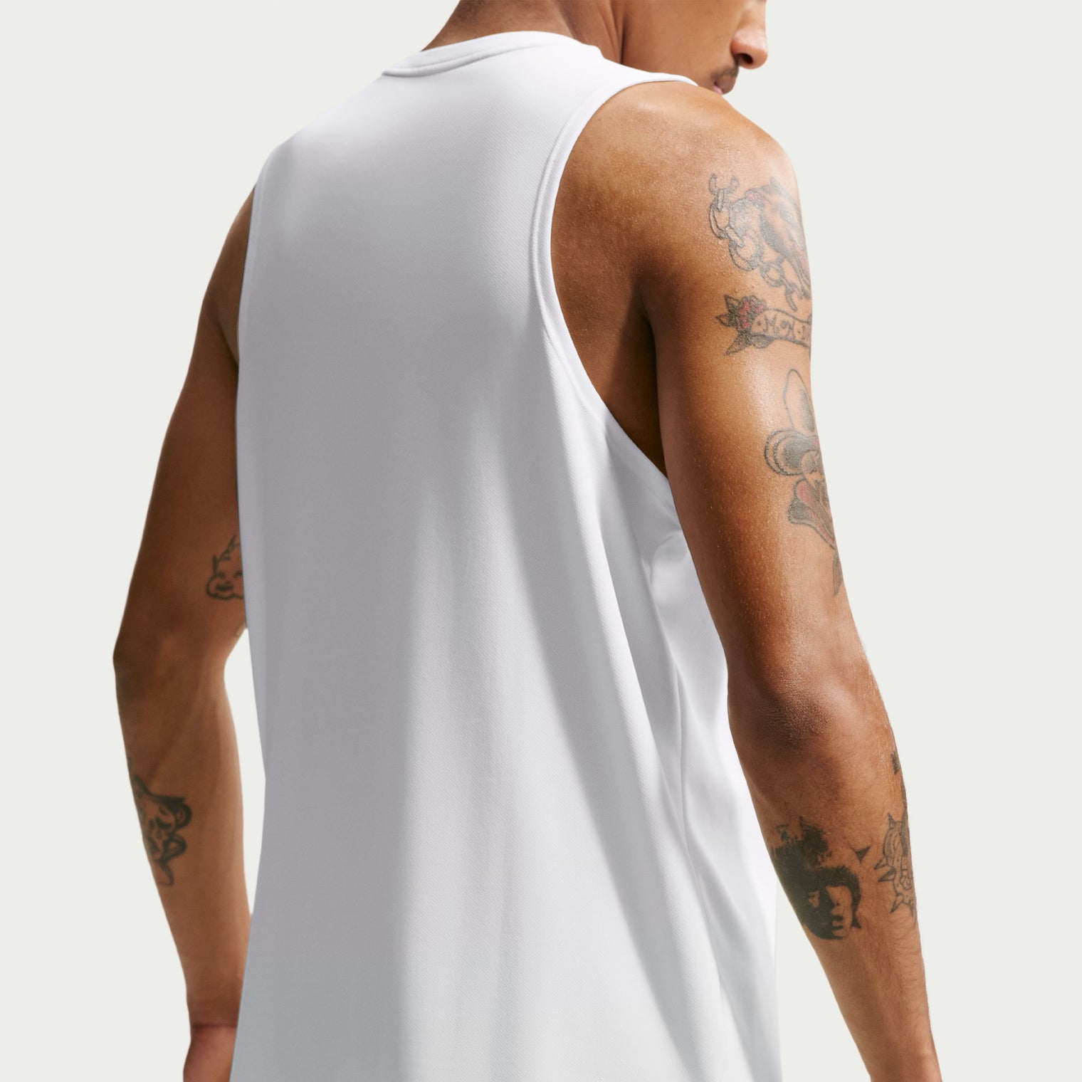 MEN NIKE DRI-FIT MILER TANK TOP