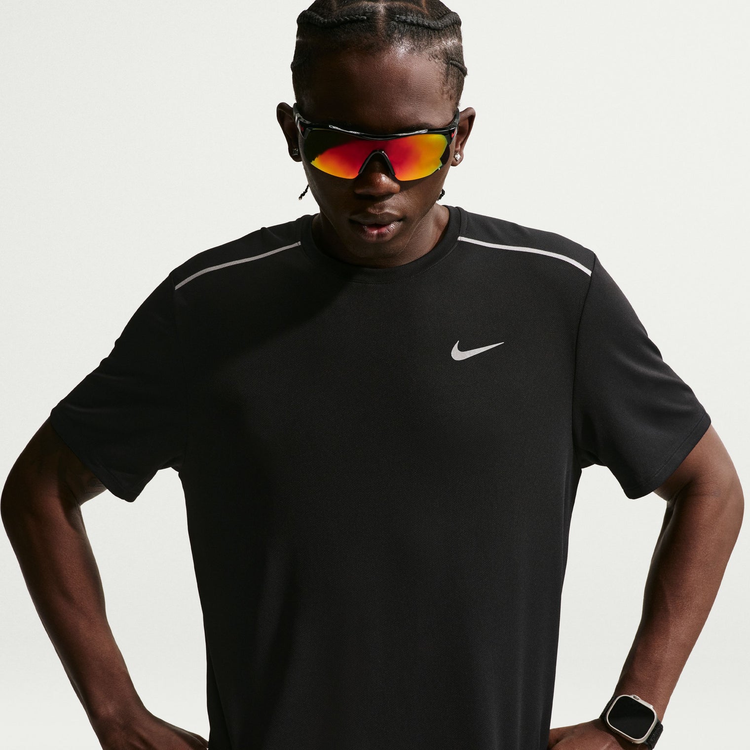 MEN NIKE DRI-FIT MILER SHORT-SLEEVE
