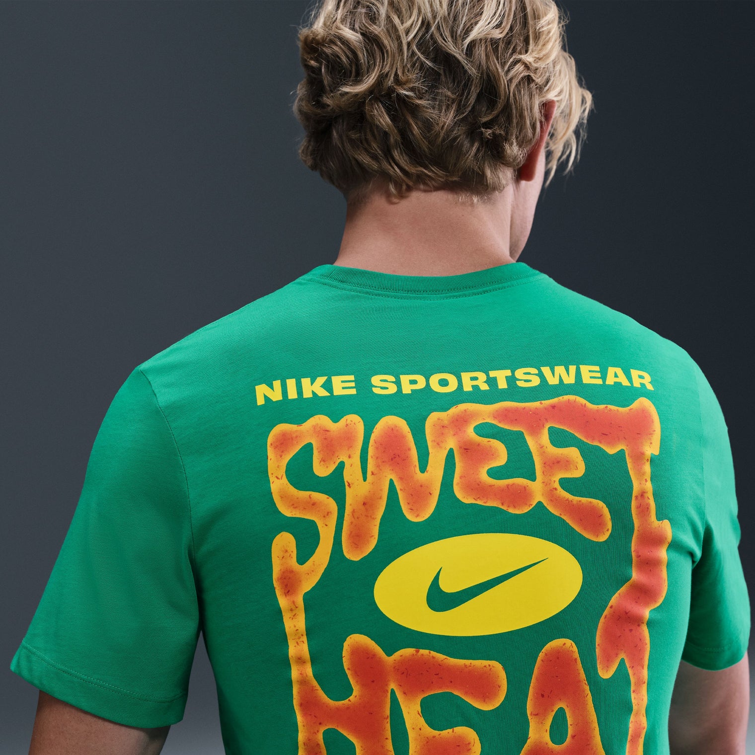 MEN SHORT SLEEVE T-SHIRT