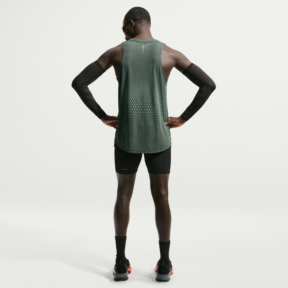 Nike Stride Camiseta de tirantes de correr Aero-FIT para hombre