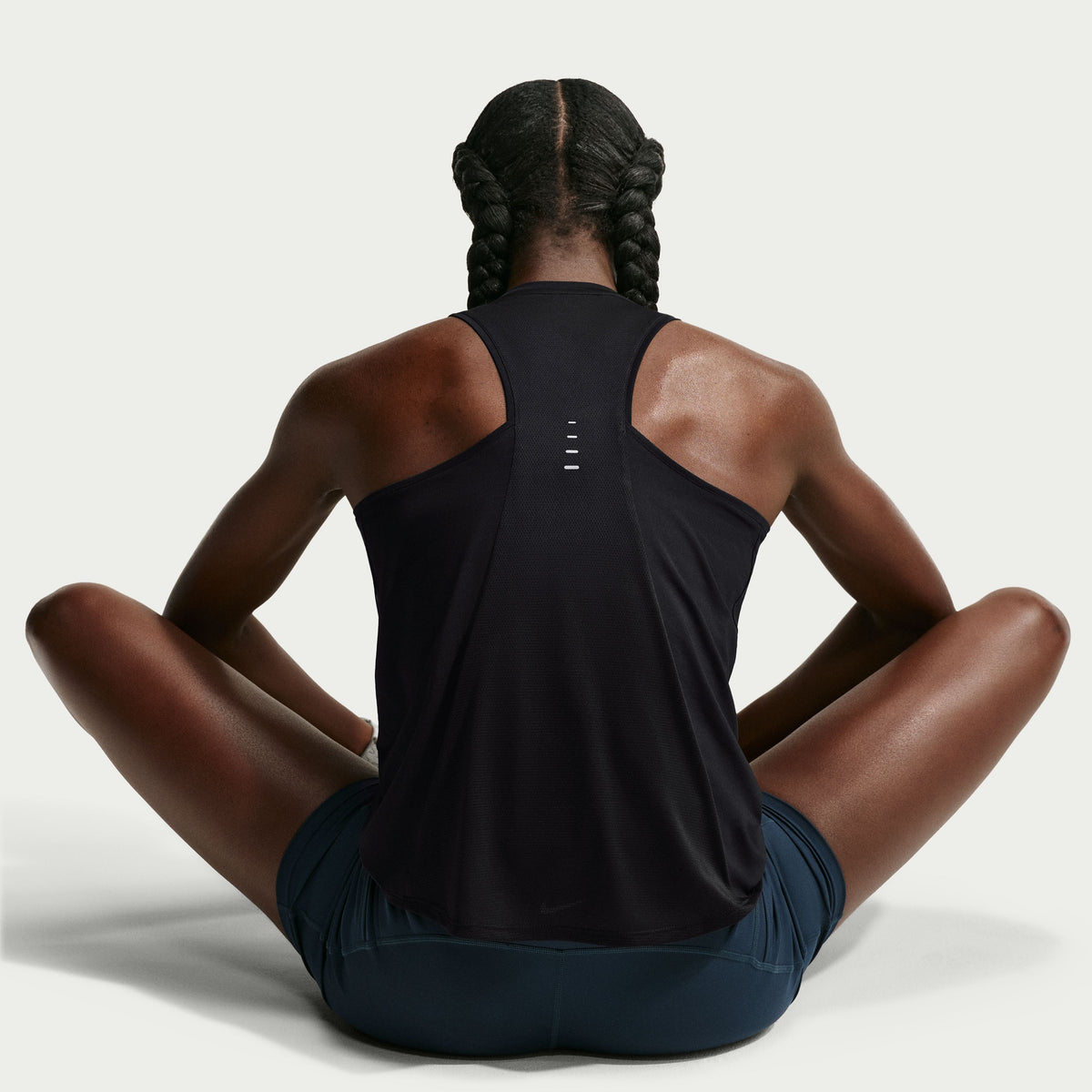 Nike Swift Camiseta sin mangas de running Dri-FIT para mujer